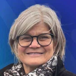 Photo of Julie Currie