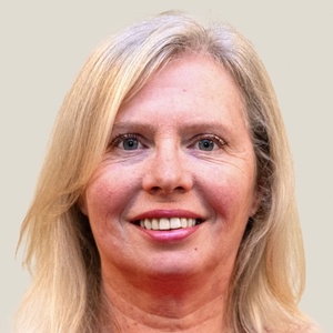 Photo of Amanda Pollard