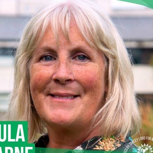 Photo of Paula Warne